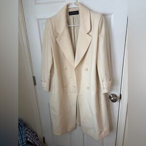 Elegant Cream Double-Breasted Women's winter coat VINTAGE wool